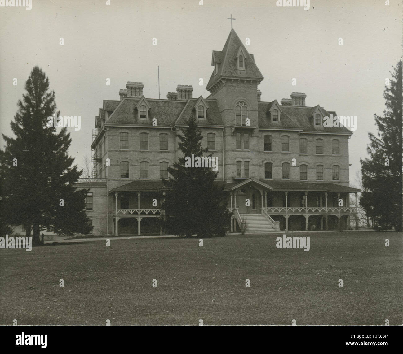 Hellmuth Ladies' College - 1486 Richmond St. Hellmuth Ladies' College - 1486 Richmond St Stockfoto