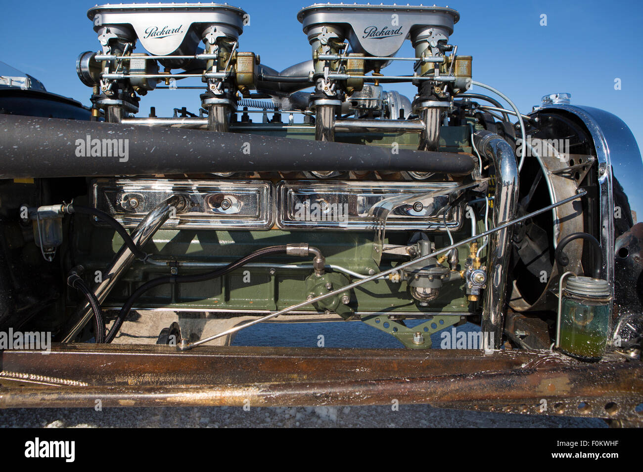 Detail von einem Oldtimer Packard Automotor während der Welt Geschwindigkeit 2012. Stockfoto