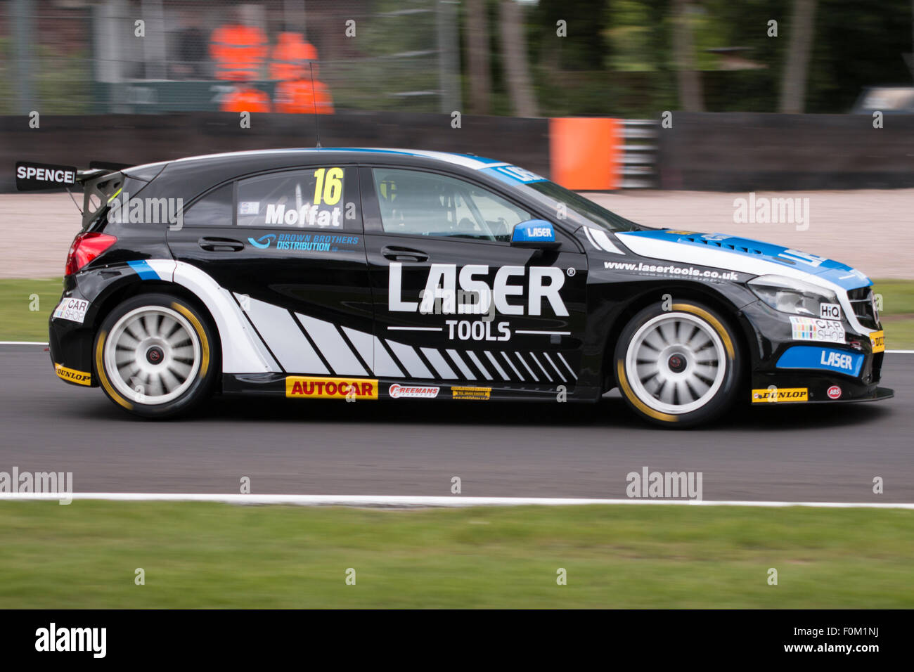 Aiden Moffat bei Druiden in Team Laser Tools Racing Mercedes Benz A ...