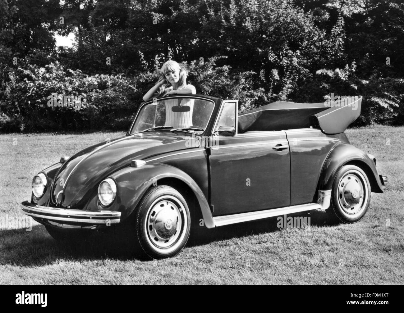 Transport / Transport, Auto, Fahrzeugvarianten, Volkswagen, VW Käfer Cabriolet, 1968, Additional-Rights-Clearences-nicht vorhanden Stockfoto