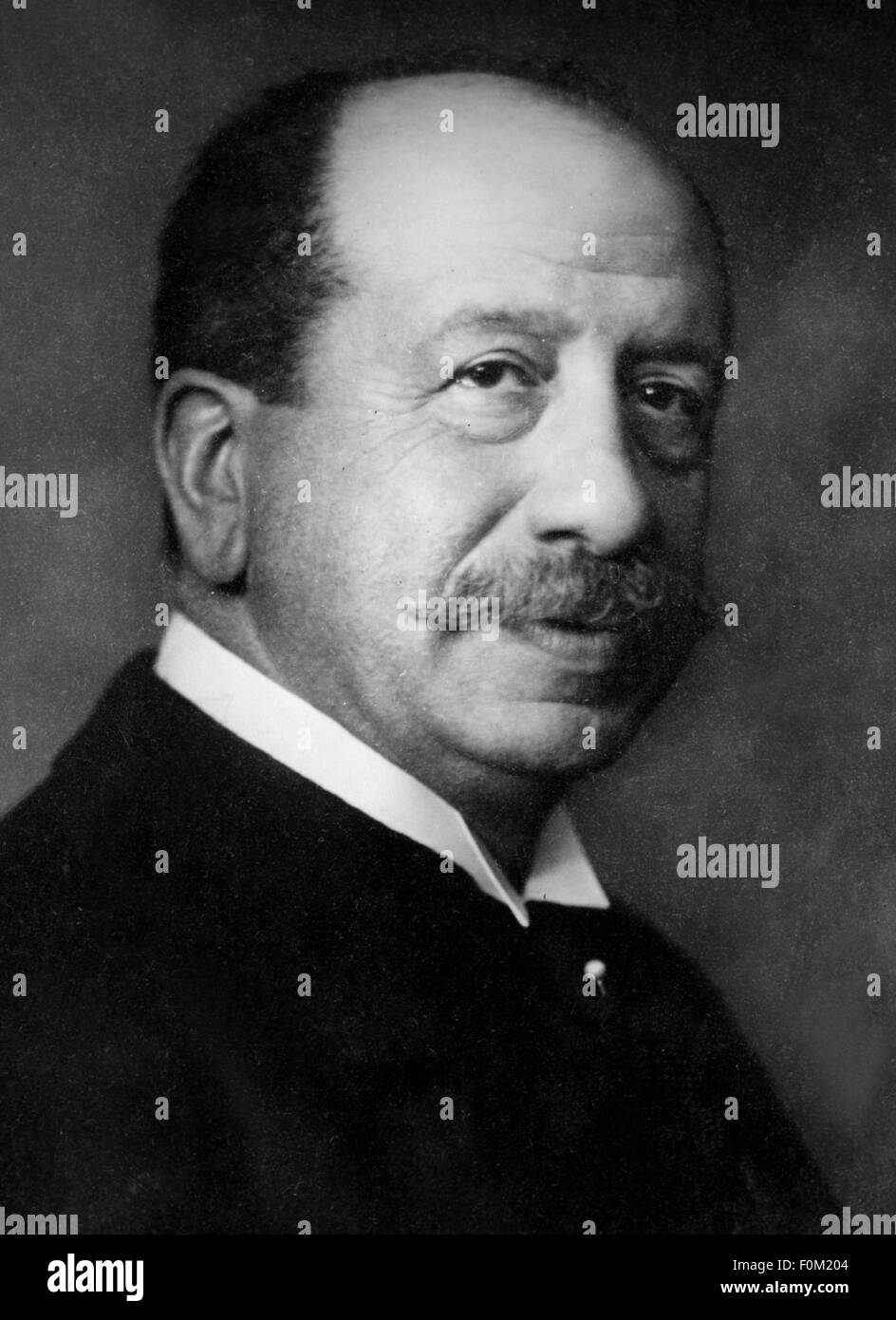 Ballin, Albert, 15.8.1857 - 9.11.1918, deutscher Schiffseigner, Generaldirektor der Hamburg America Line seit 1899, Porträt, Foto ca. 1910, Stockfoto