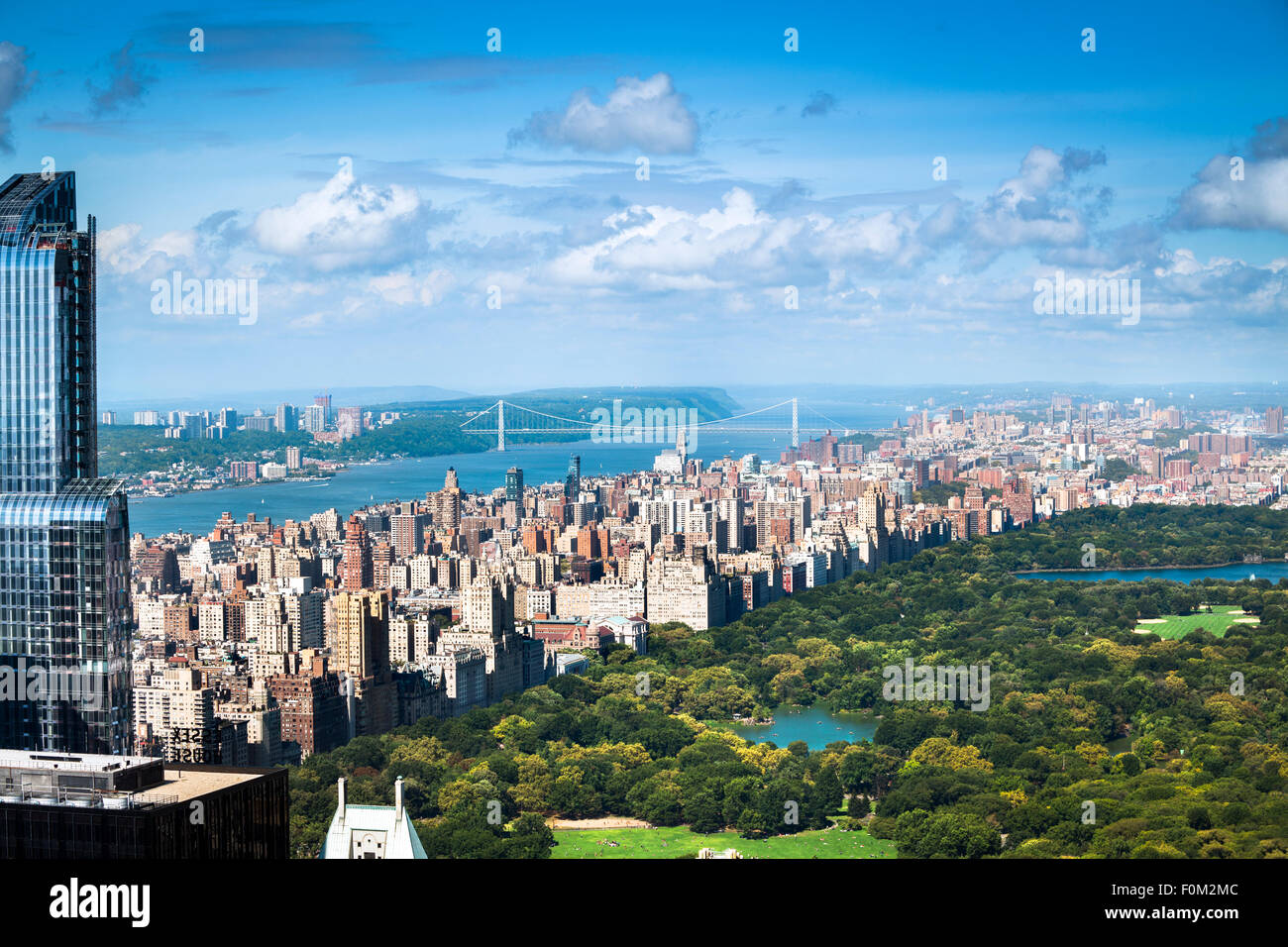 Central Park, Upper West Side und George-Washington-Brücke in Manhattan, New York, USA Stockfoto