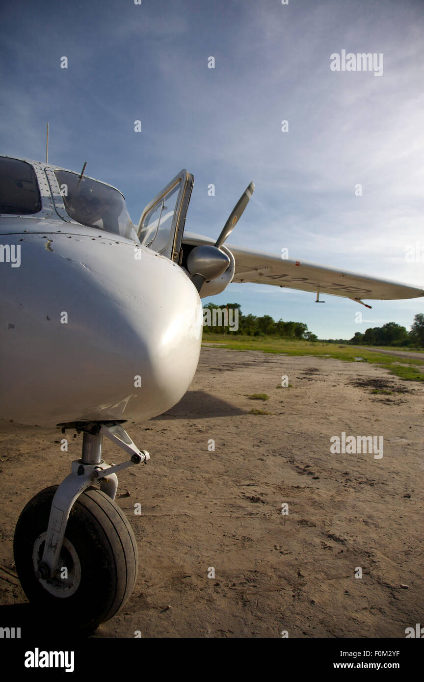 Safari-Flugzeug im Moremi Game Reserve Stockfoto