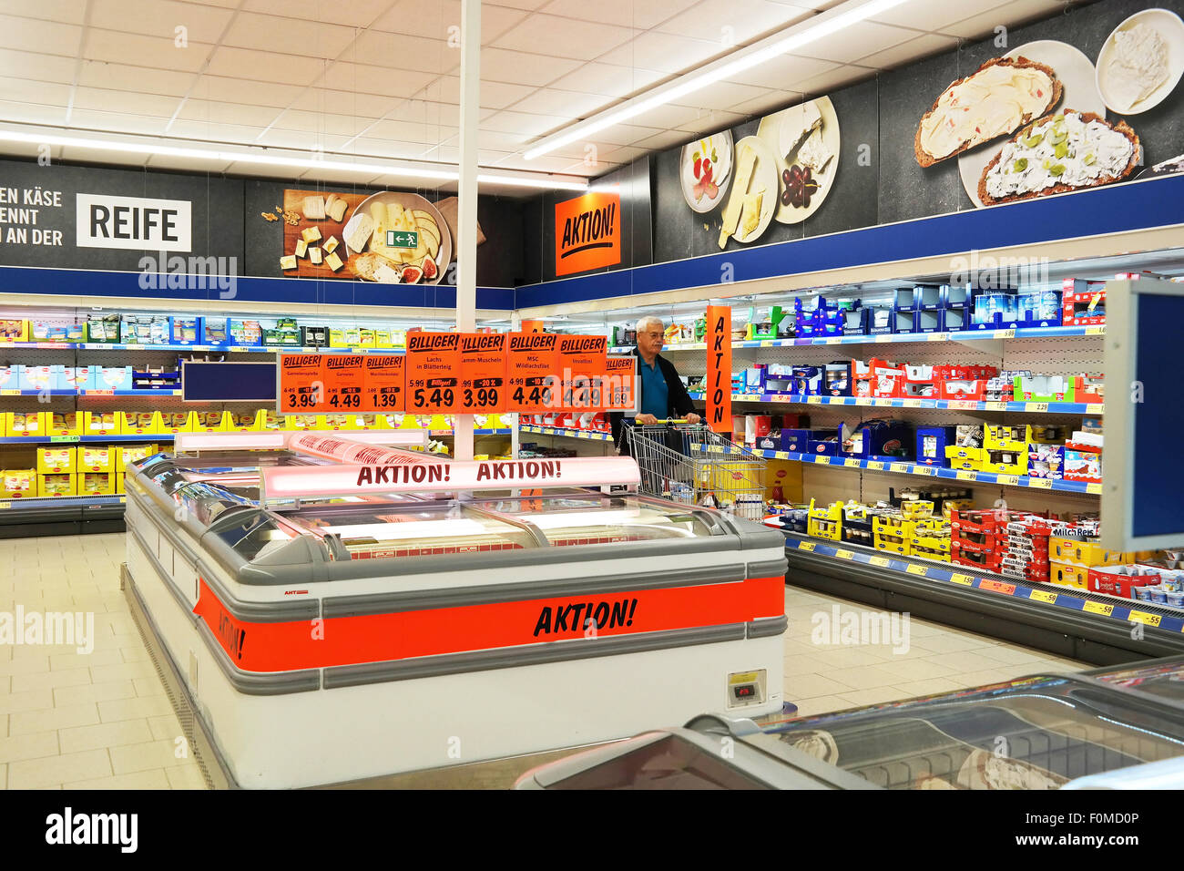 In einem Discounter Lidl Stockfoto