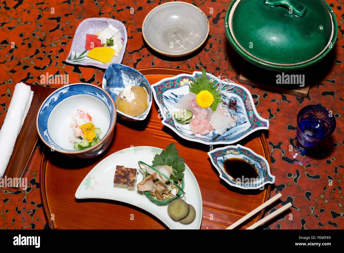 Traditionelle japanische Mahlzeit, Takayama, zentralen Honshu, Japan, Asien Stockfoto