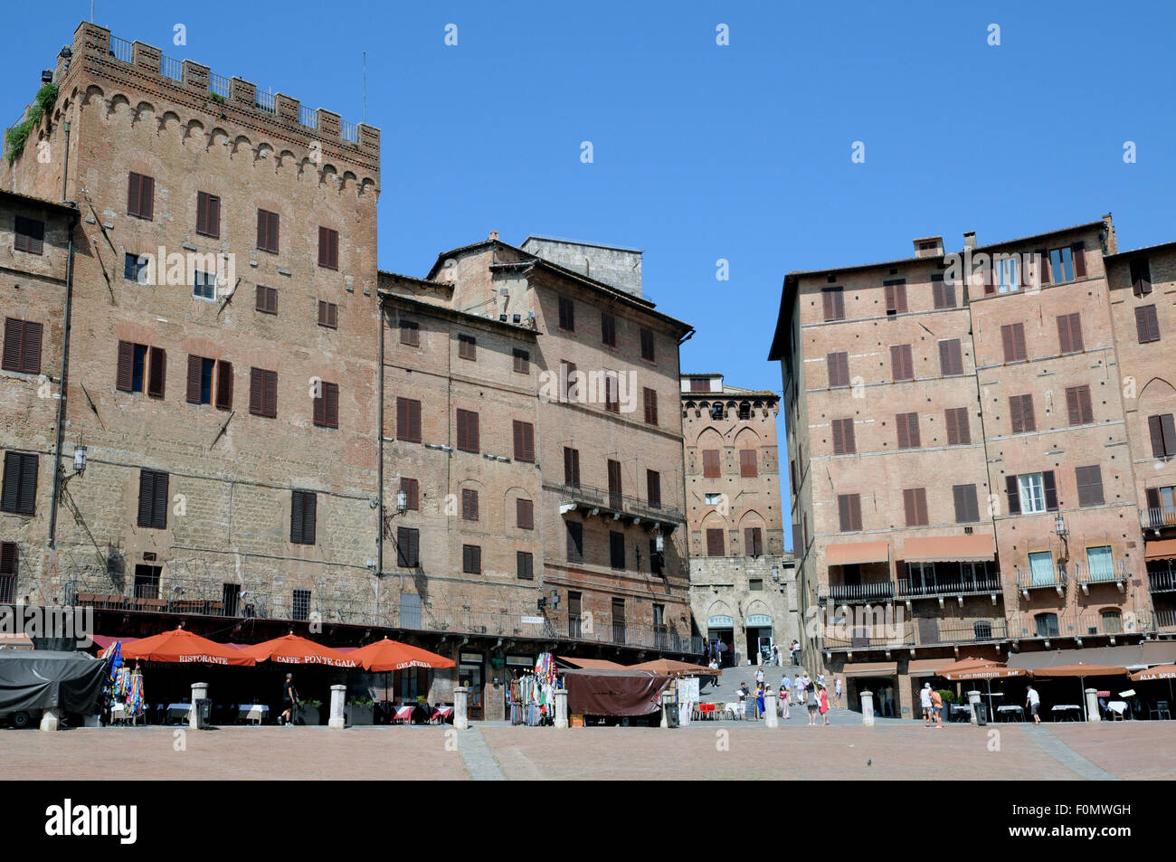 Die Piazza del Campo in der toskanischen Stadt Siena. Es ist der öffentliche Raum der Stadt. Stockfoto