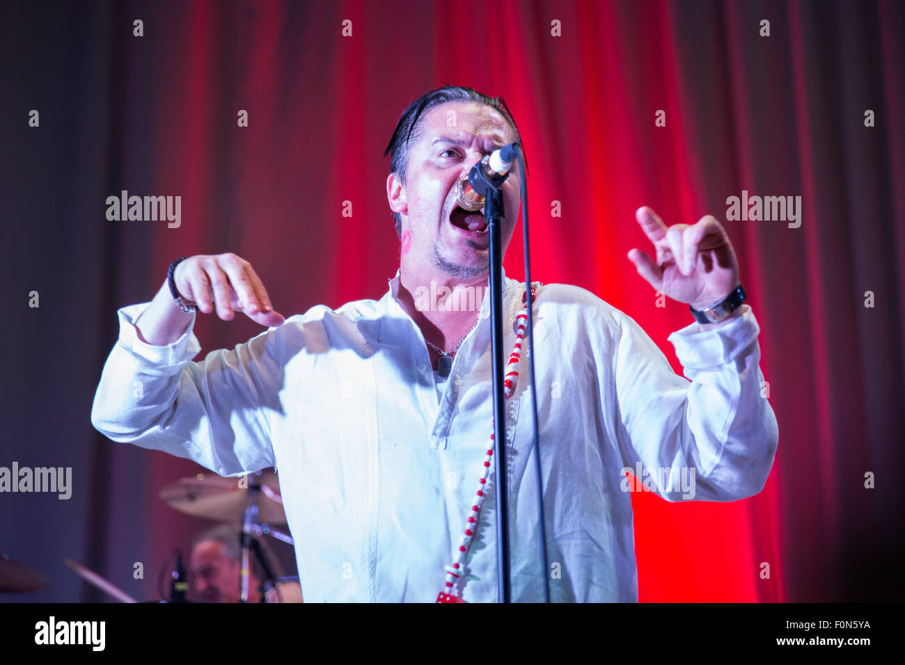 "Faith No More' die live in Concert at The Roundhouse, Camden Featuring: Mike Patton wo: London, Vereinigtes Königreich bei: 17. Juni 2015 Stockfoto