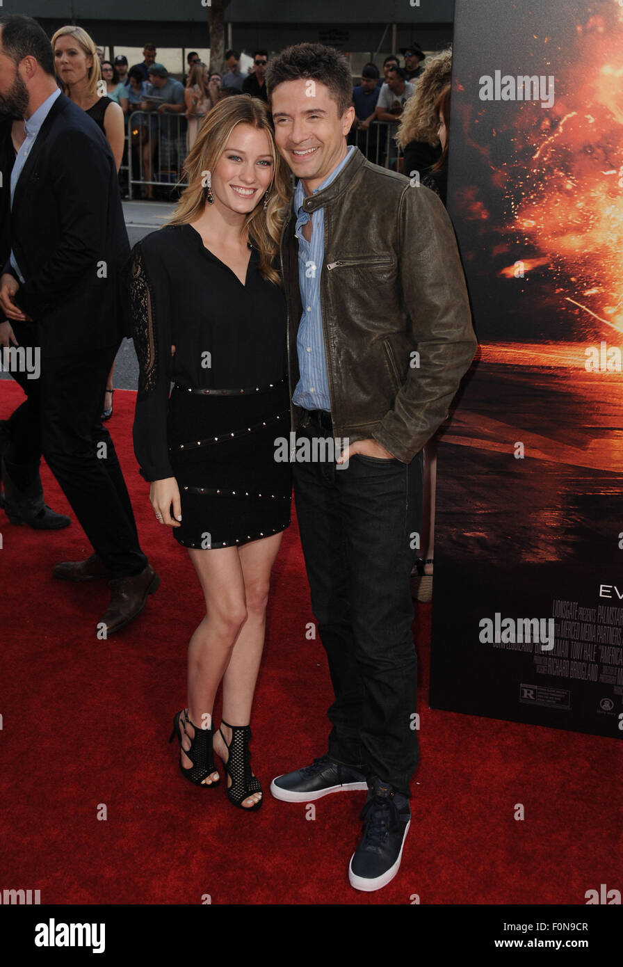 Los Angeles, Kalifornien, USA. 18. August 2015. Ashley Hinshaw, Topher Grace, die Teilnahme an der Los Angeles Premiere des '' amerikanischen Ultra'' im Ace Hotel in Los Angeles, Kalifornien am 18. August 2015 statt. 2015-Credit: D. Long/Globe Fotos/ZUMA Draht/Alamy Live-Nachrichten Stockfoto