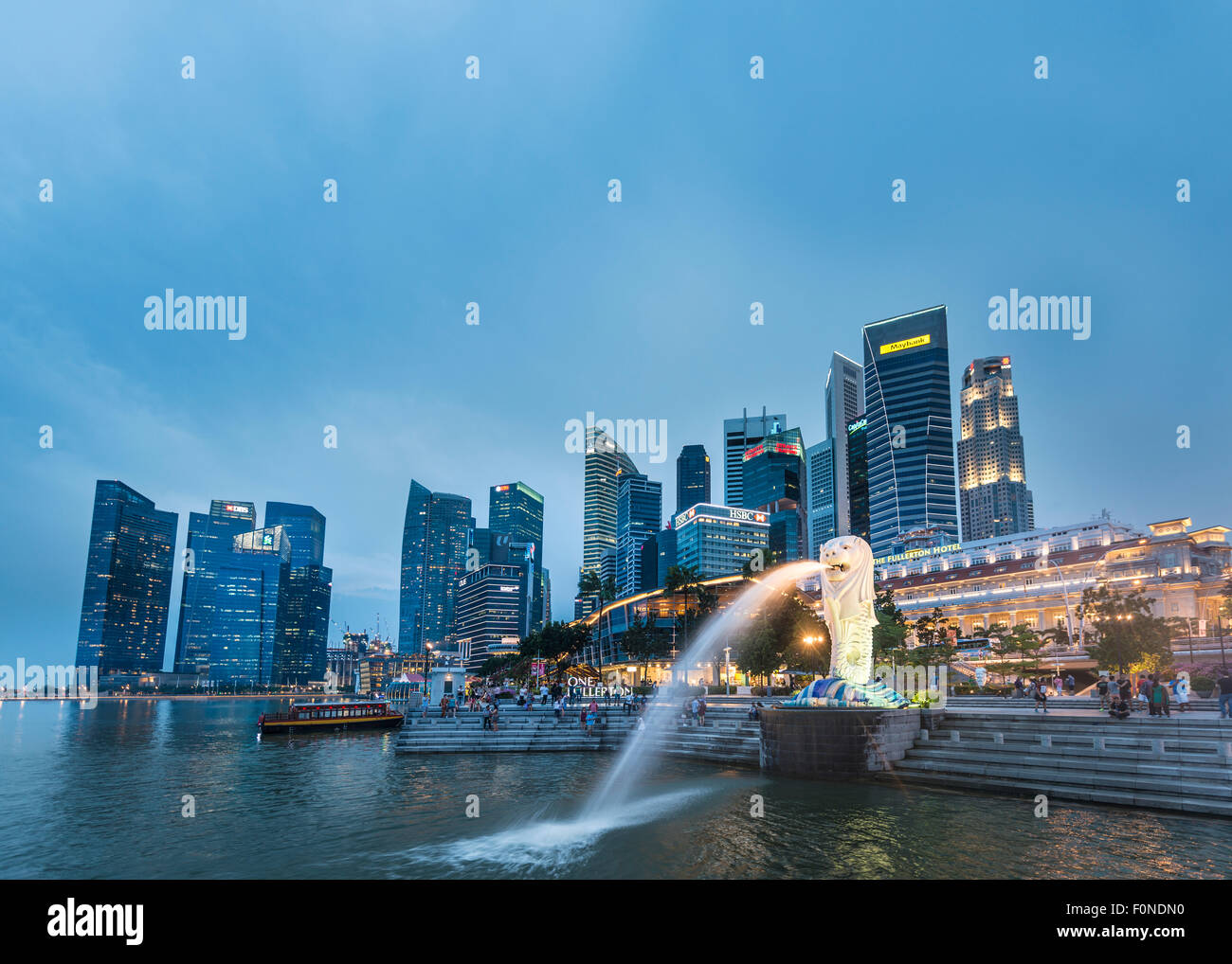Der Merlion, Symbol der Stadt Singapur, Skyline der Stadt Zentrum, Finanzplatz, Bankenviertel, Singapore river Stockfoto