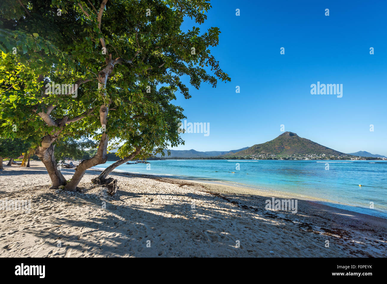 Schöner Strand in Wolmar, Insel von Flic En Flac, Mauritius, Indischer Ozean Stockfoto