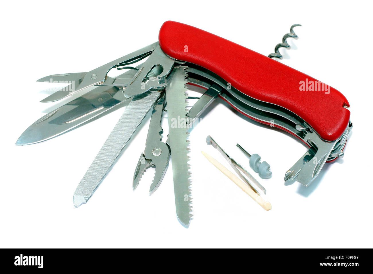 Makroaufnahme einer Schweizer Taschenmesser auf weiß Stockfoto