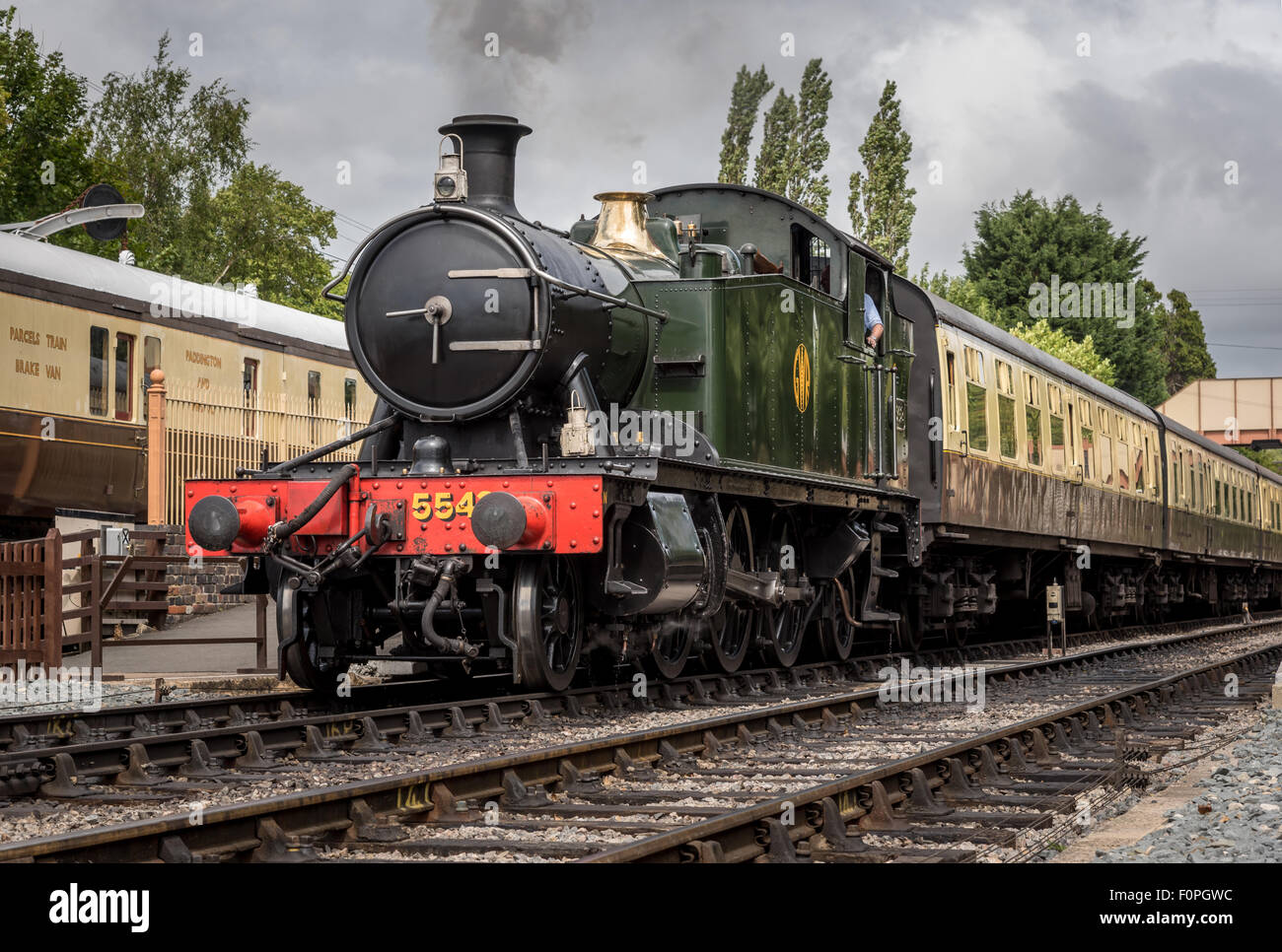 Dampfzug an Toddington Station, Gloucestershire, England Stockfoto
