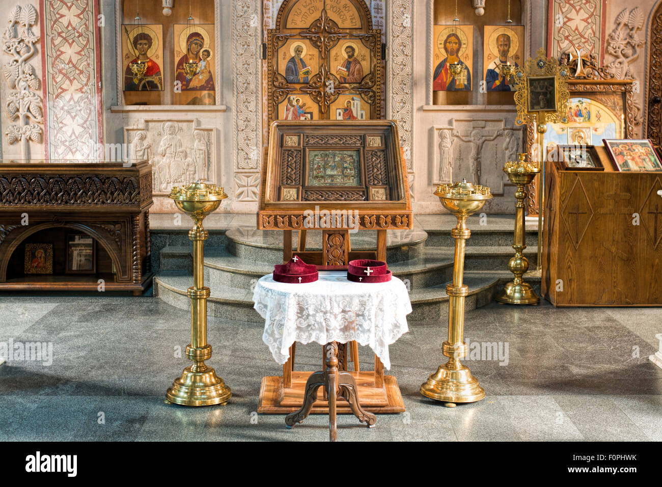 Innenraum der Kirche Stockfoto