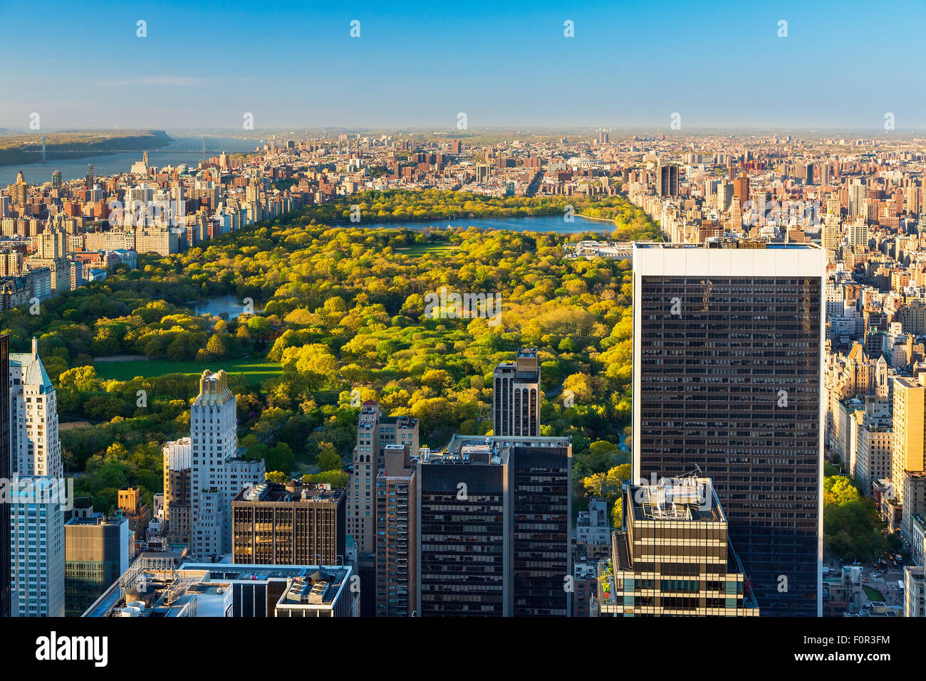 New York City, Blick auf Central Park von oben auf den Felsen Stockfoto