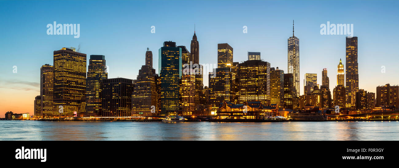 New York City bei Nacht Stockfoto