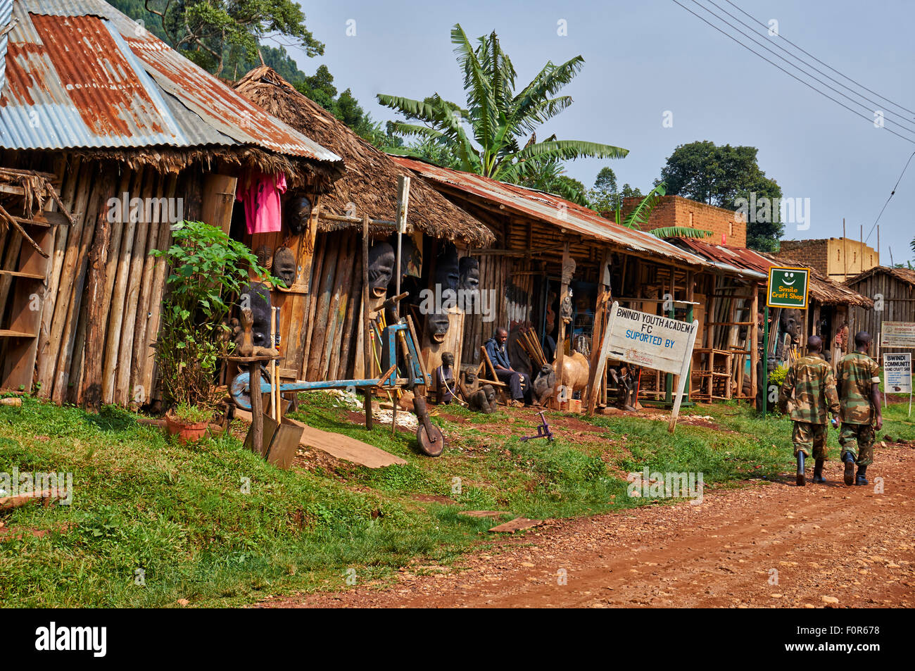 Craft Shop, Buhoma, Bwindi Impenetrable National Park, Uganda, Afrika Stockfoto