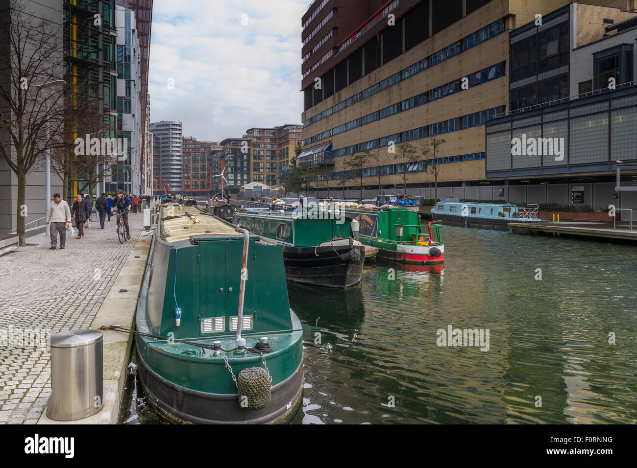 Schmale Boote am Regents Kanal, London Stockfoto