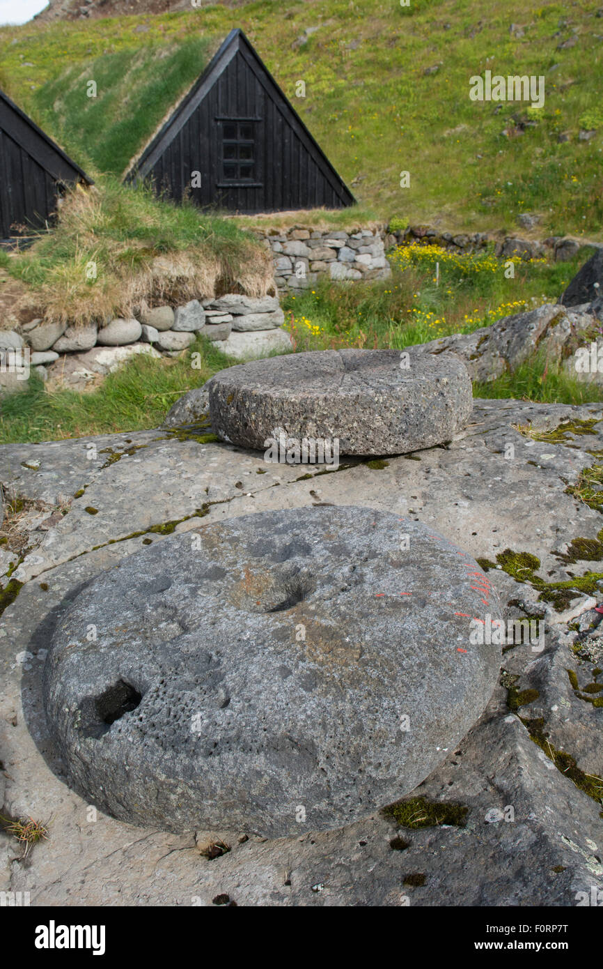 Islands Westfjorde (Westfjorde). Isafjördur, Bolungarvik. Osvor (aka