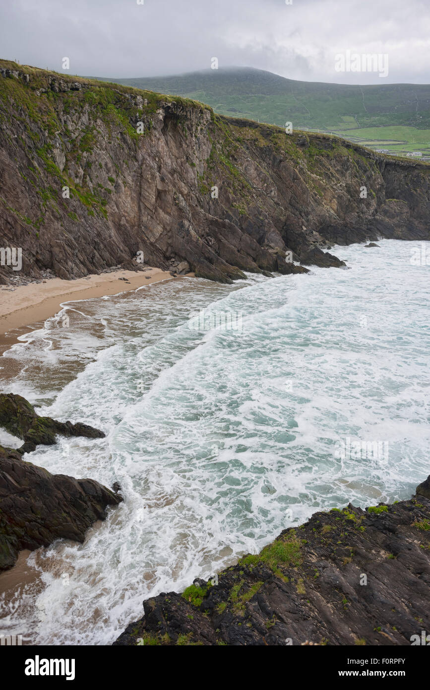 Coumeenoole Strand auf dem Slea Head-Laufwerk auf der Dingle Halbinsel, Irland Stockfoto