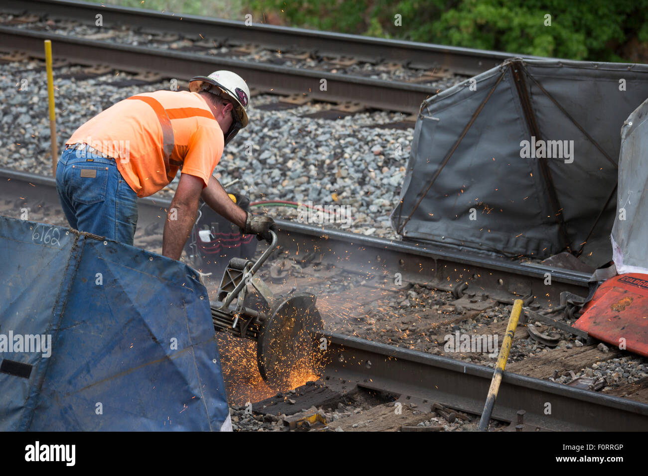 Distel, Utah - A Union Pacific Railroad Wartungsmannschaft Reparaturen Track. Stockfoto