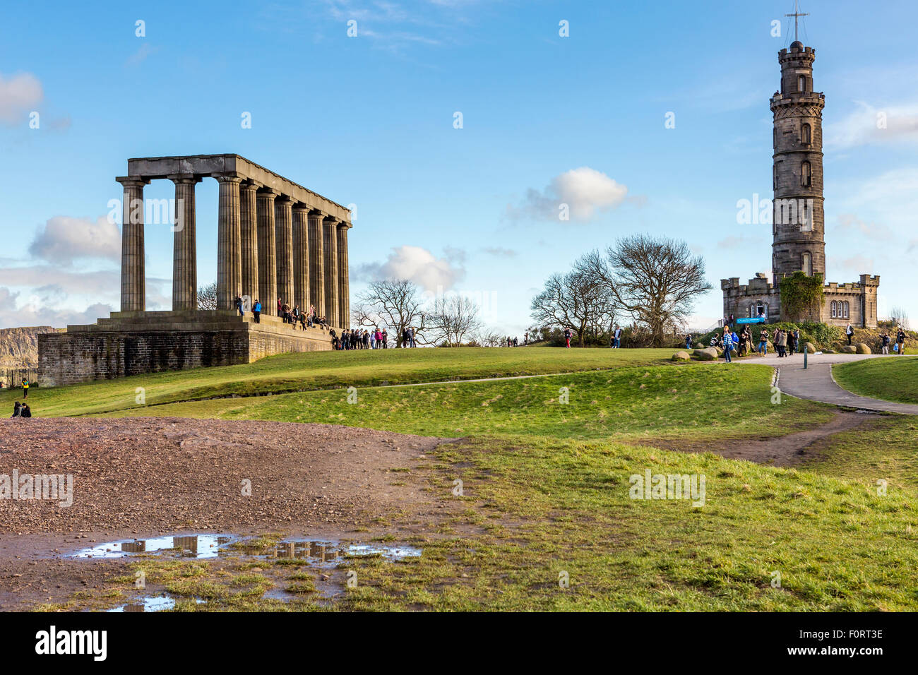 National Monument und Nelson Denkmal am Calton Hill, Edinburgh, City of Edinburgh, Schottland, Vereinigtes Königreich, Europa. Stockfoto