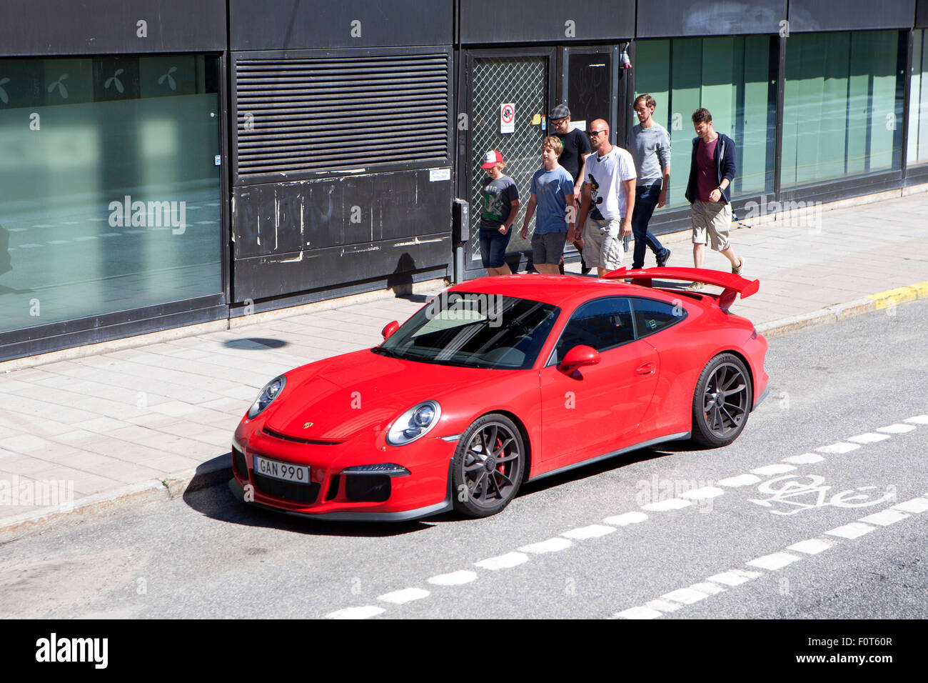 Ein rotes 2014 991 Basis Porsche 911 GT3 in Stockholm, Schweden Stockfoto