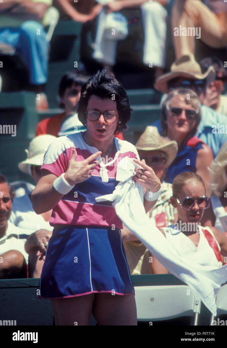 Billie Jean King beim Tennisturnier Clairol Krone im La Costa Resort in Carlsbad, Kalifornien im April 1980. Stockfoto