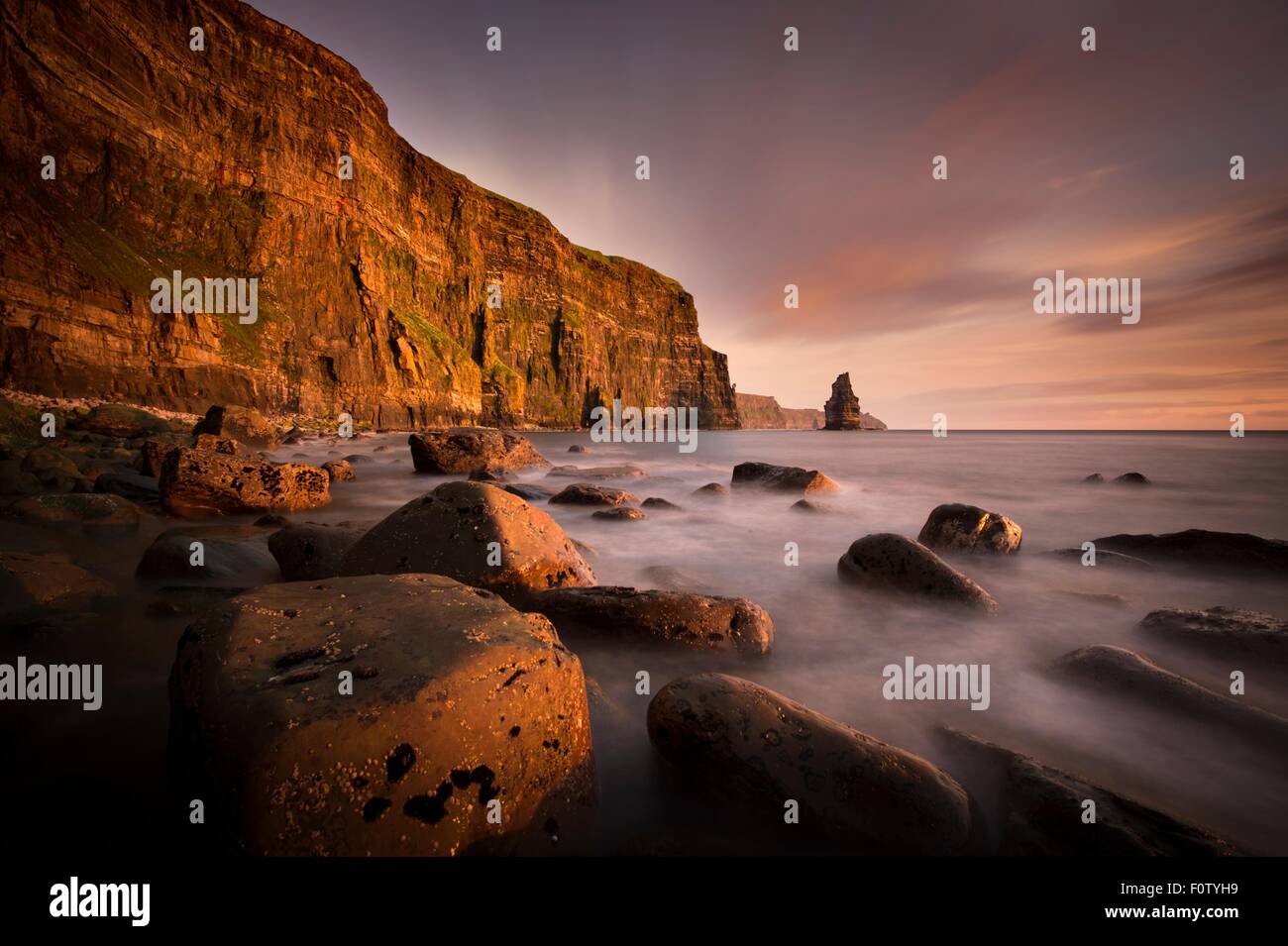 Klippen von Moher, Liscannor, Irland Stockfoto