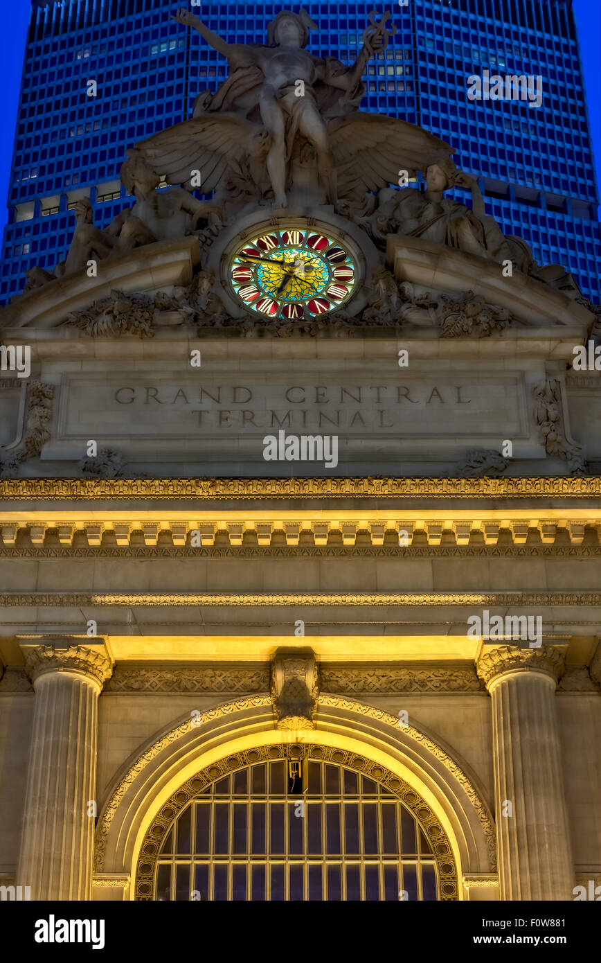 Ein Blick nach Norden zum Grand Central Terminal (GCT) Fassade. Stockfoto