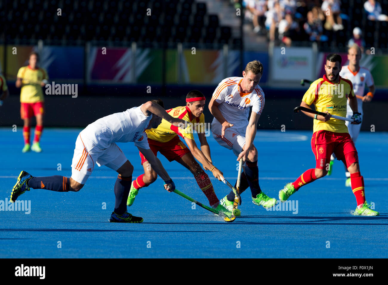 Lee Valley, London, UK. 21. August 2015. Unibet Rollstuhlbasketball Meisterschaften Tag 1. Niederlande gegen Spanien Kredit: Simon Balson/Alamy Live News Stockfoto