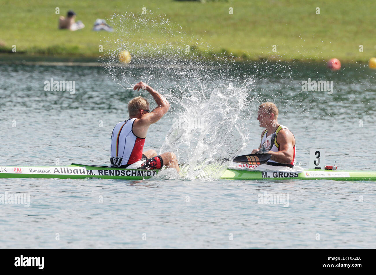 Segrat, Italien. 22. August 2015. Max Rendschmidt (L) und Marcus Gross ...