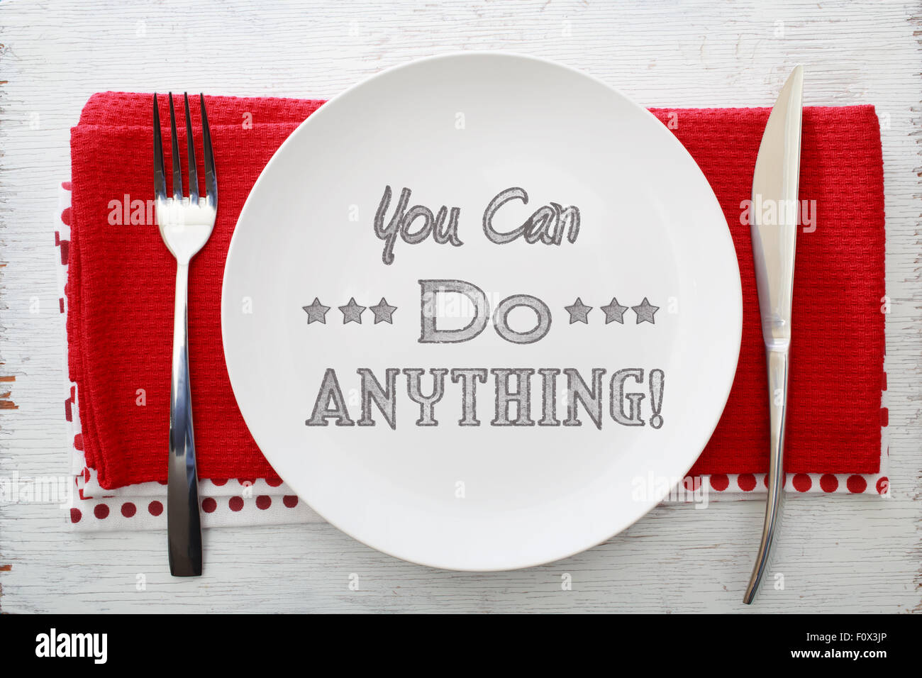 Inspirierende Essen Sie nichts tun können, mit Tisch-Einstellungen Stockfoto