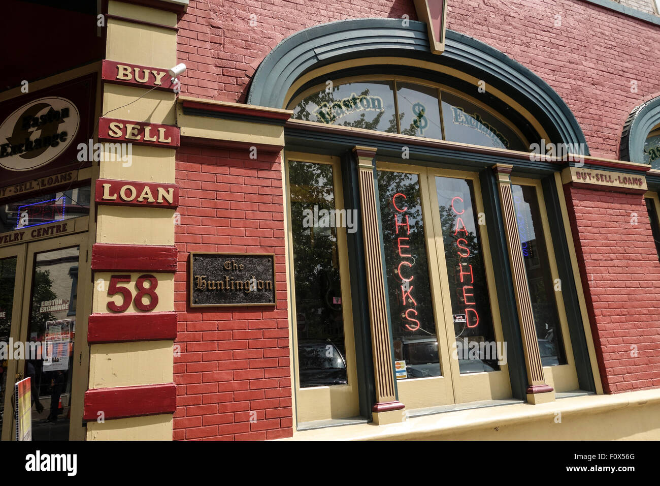 Ecke von einem Pfandhaus in Easton Pa, Vereinigte Staaten Stockfoto