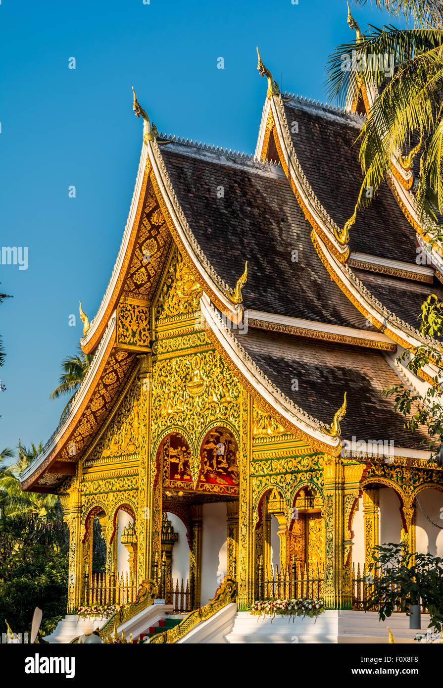 Goldenen buddhistischen Tempel in Luang Prabang, Laos Stockfoto
