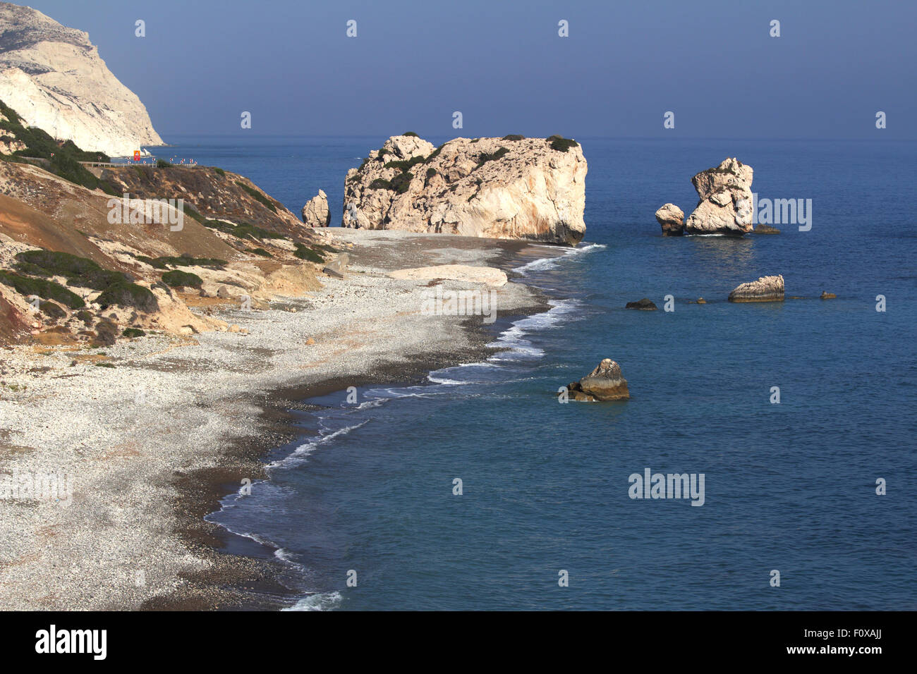 Petra Tou Romiou - Aphrodite Felsen und Geburtsort, Juliabend. Bezirk Paphos, Zypern. Stockfoto