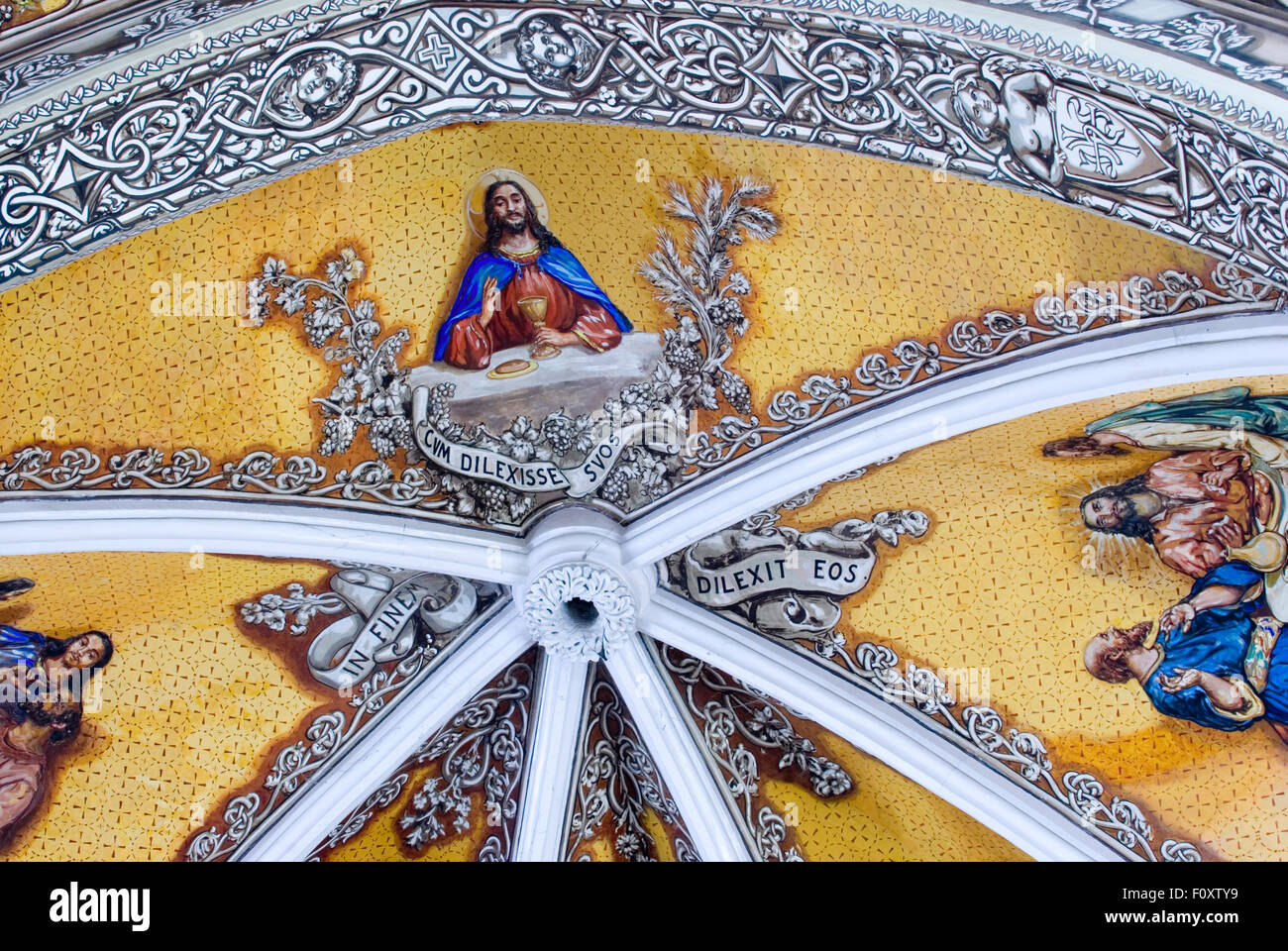 Das Bild des Heiligen namens drehte Kathedrale in Mumbai, Indien Stockfoto