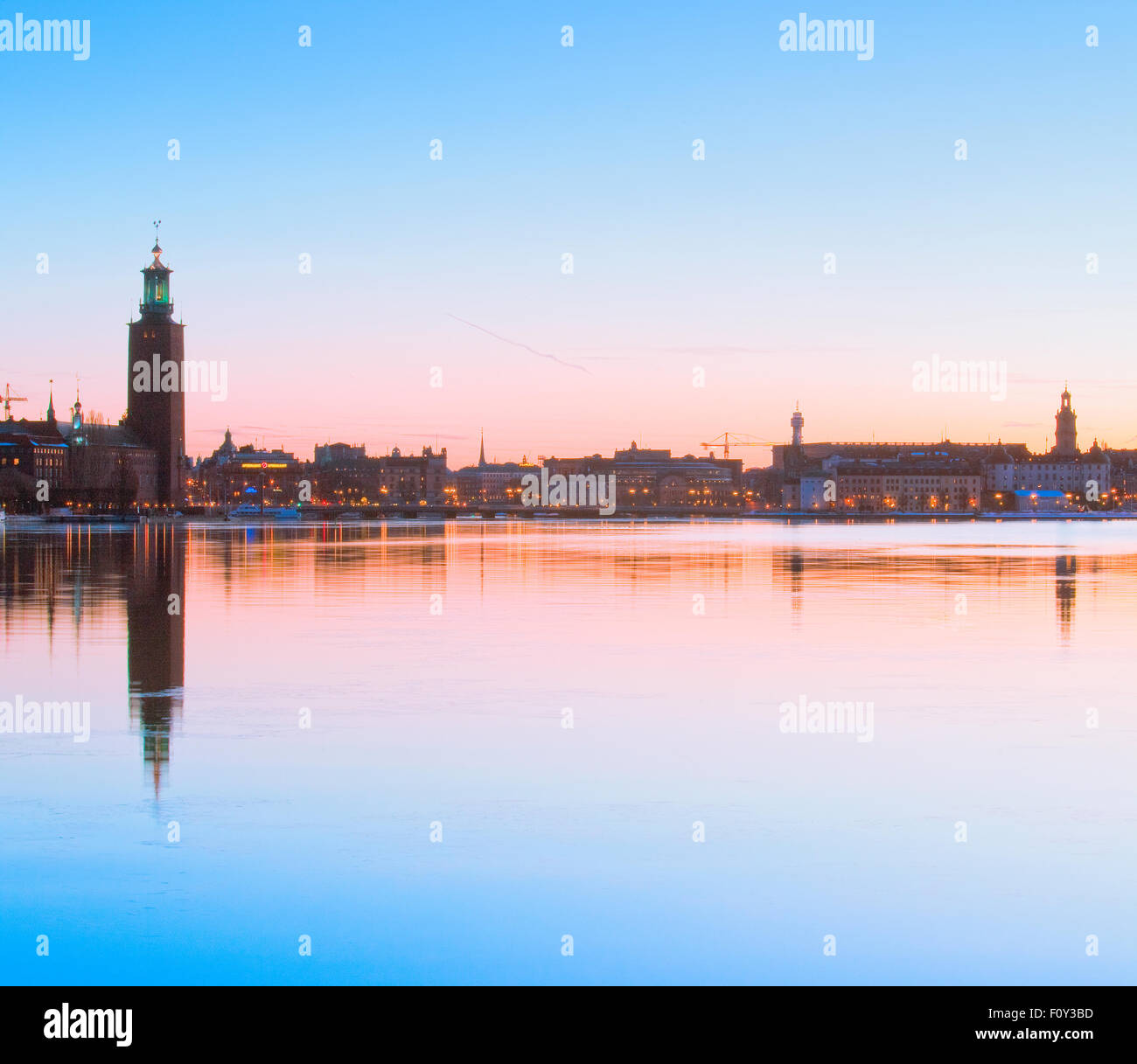 Schweden - Stockholm Skyline im Morgengrauen Stockfoto