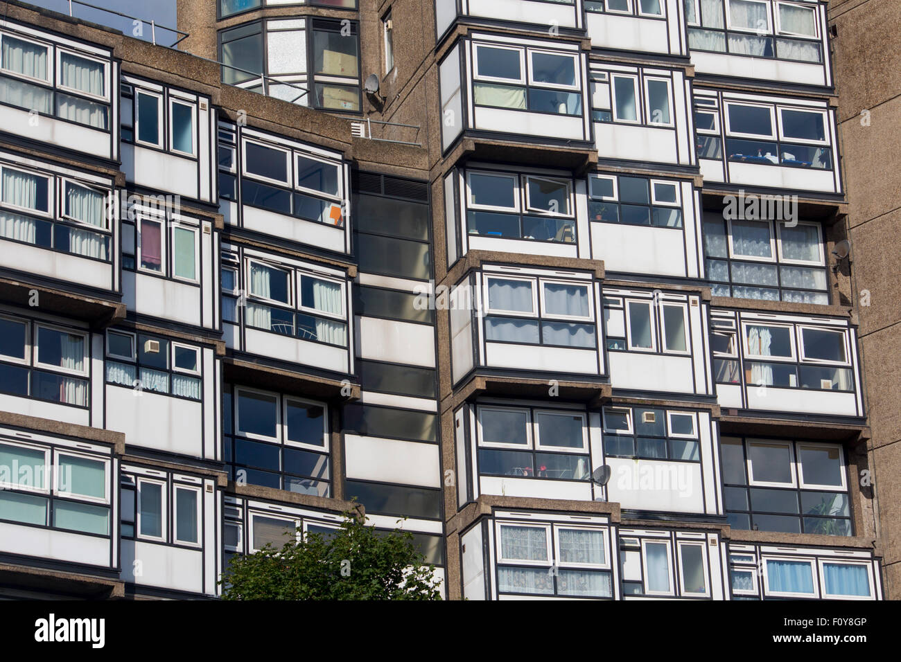 Lambeth Türme der 1960er Jahre für den sozialen Wohnungsbau Hochhaus Wohnungen Wohnungen Kennington Lambeth London England UK Stockfoto
