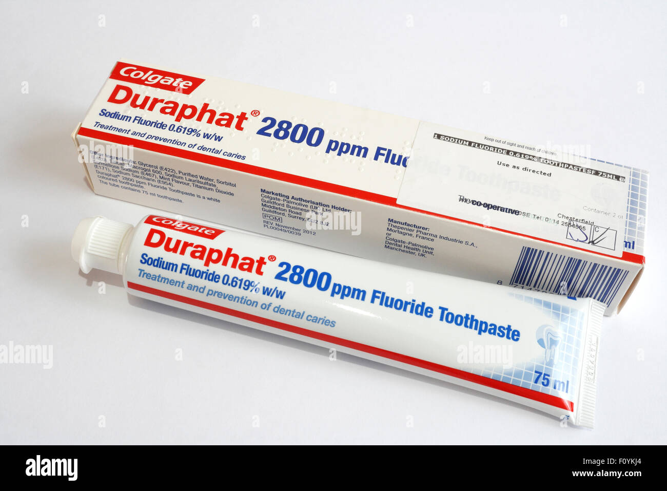 Colgate Duraphat hohen Fluorid Zahnpasta Stockfotografie - Alamy