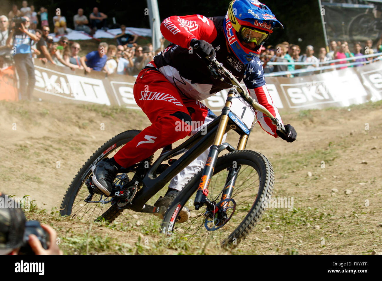 Val Di Sole, Italien - 22. August 2015: spezialisierte Racing Team-Fahrer Aaron GWIN, in Aktion während der Mens Elite Downhill-Finale Stockfoto