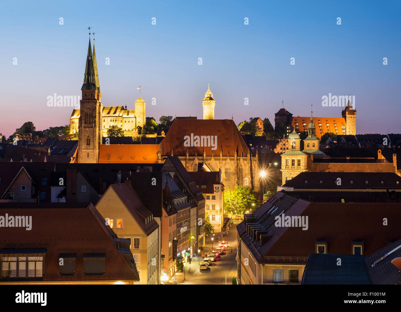 Sebalder Altstadt mit St. Sebaldus-Kirche und Kaiserburg, Nürnberg, Mittelfranken, Franken, Bayern, Deutschland Stockfoto
