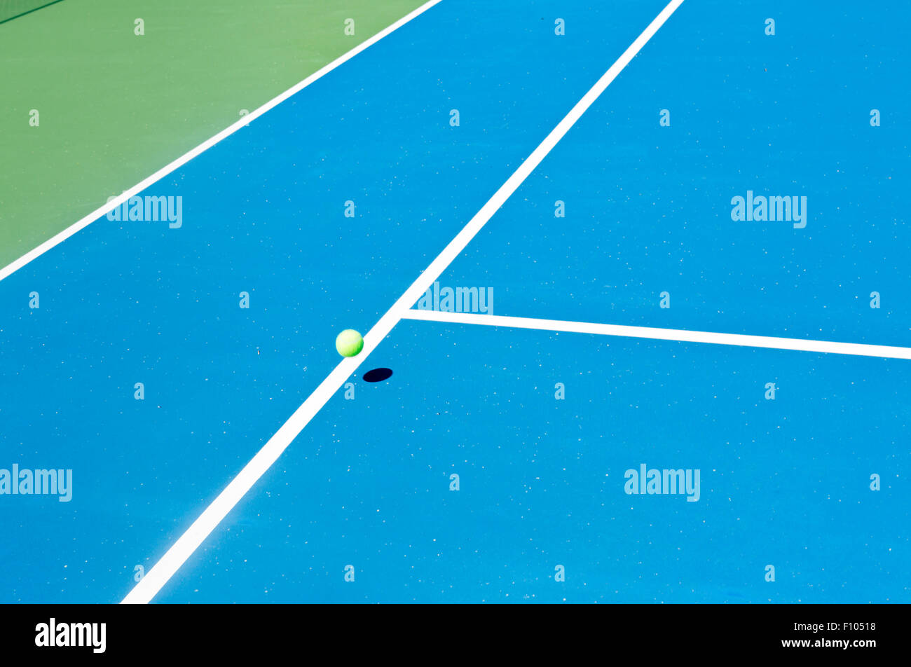 Tennis Hofball in / out, Ace / Gewinner während dienen, Punkt Stockfoto