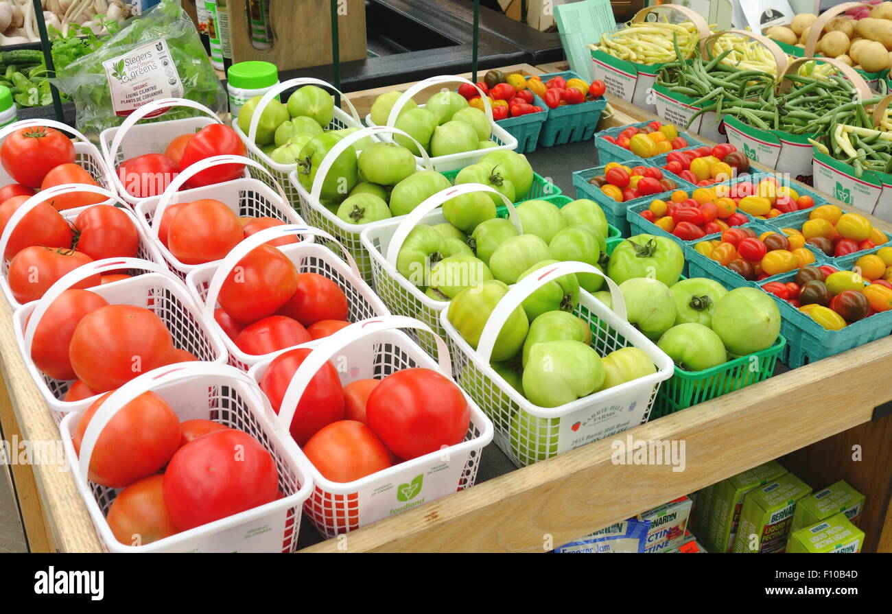 Gemüse-Auswahl auf einem Bauernmarkt in Barrie, Kanada Stockfoto