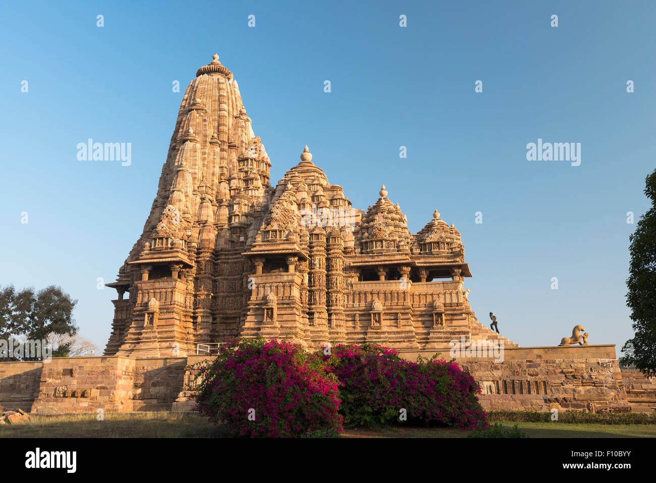 Die Kandariya Mahadeva Tempel in Khajuraho, Madhya Pradesh, Indien Stockfoto