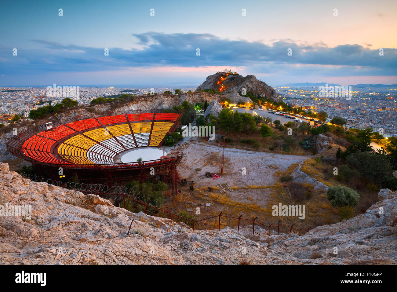 Open-Air-Theater auf Lycabettus-Hügel in Athen, Griechenland. Stockfoto