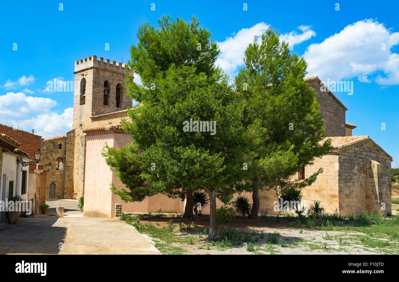 eine Ansicht der gotischen Kirche von Sant Salvador in Vimbodi, Spanien Stockfoto