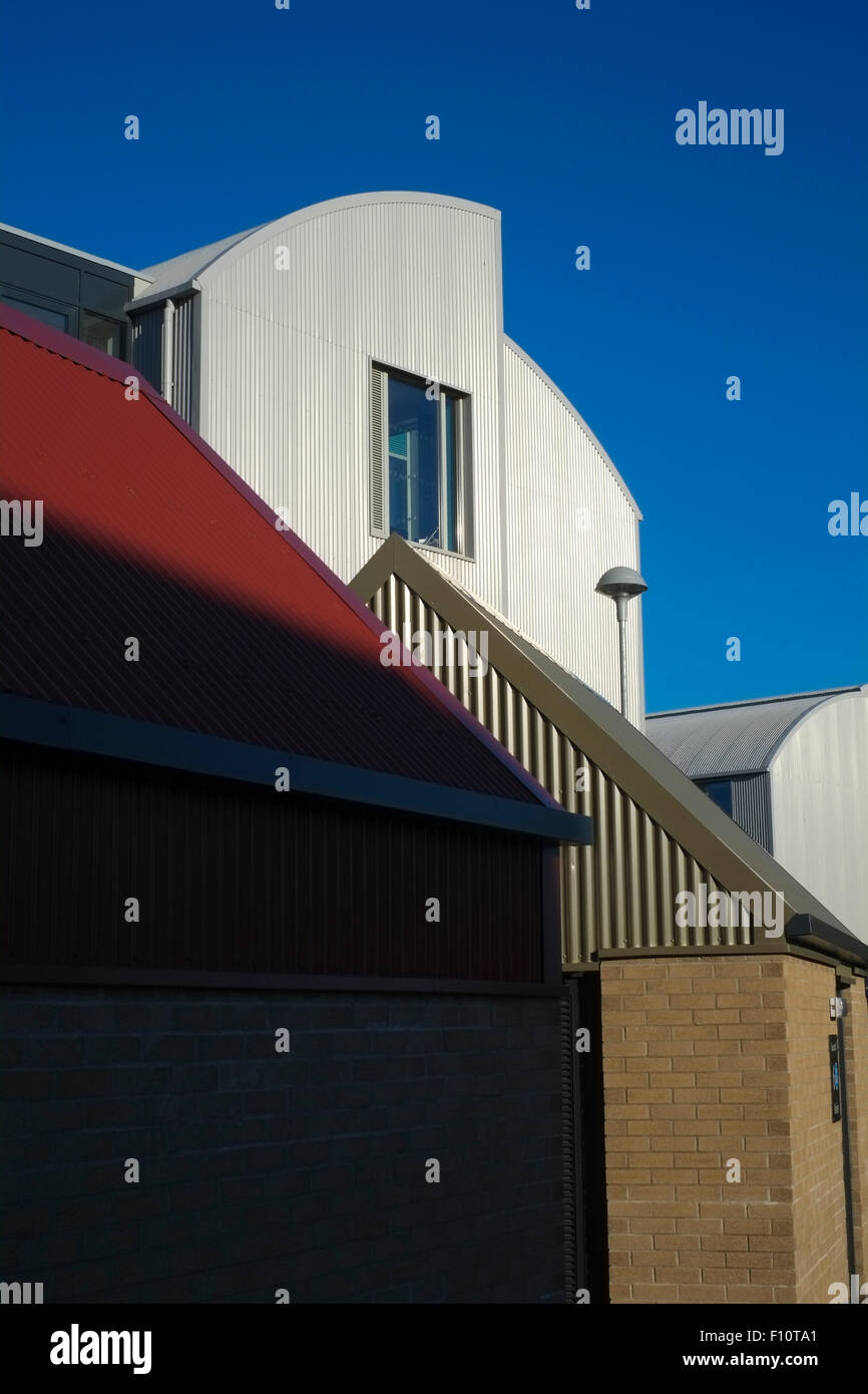 Moderne Architektur: Penglais Bauernhof, neu gebaute Student Selbstversorger Hallen der Unterkunft im Wohnheim an der Aberystwyth University, Wales UK Stockfoto