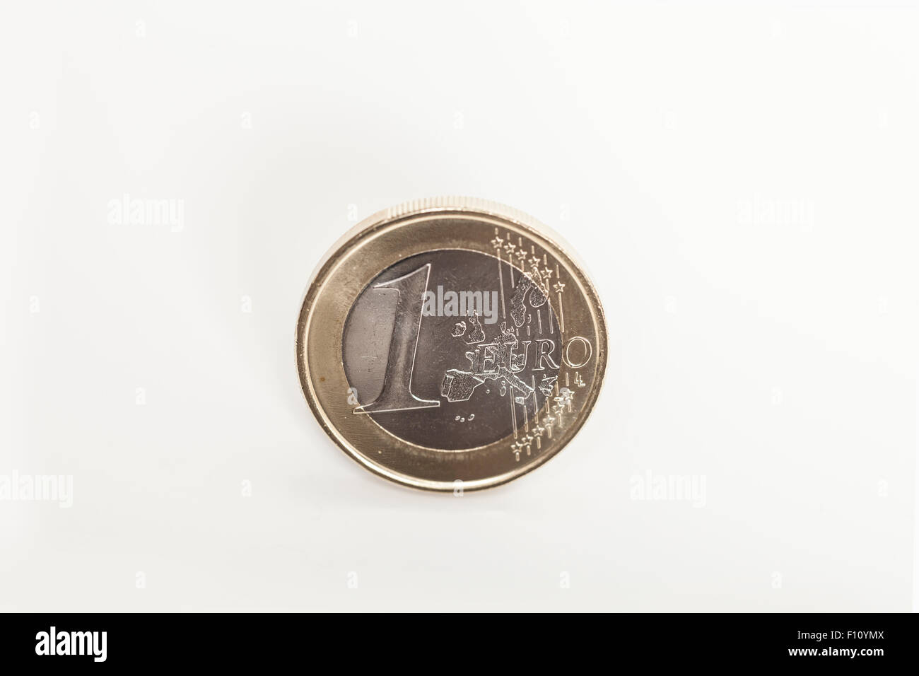 Ein-Euro-Münze isoliert Stockfoto