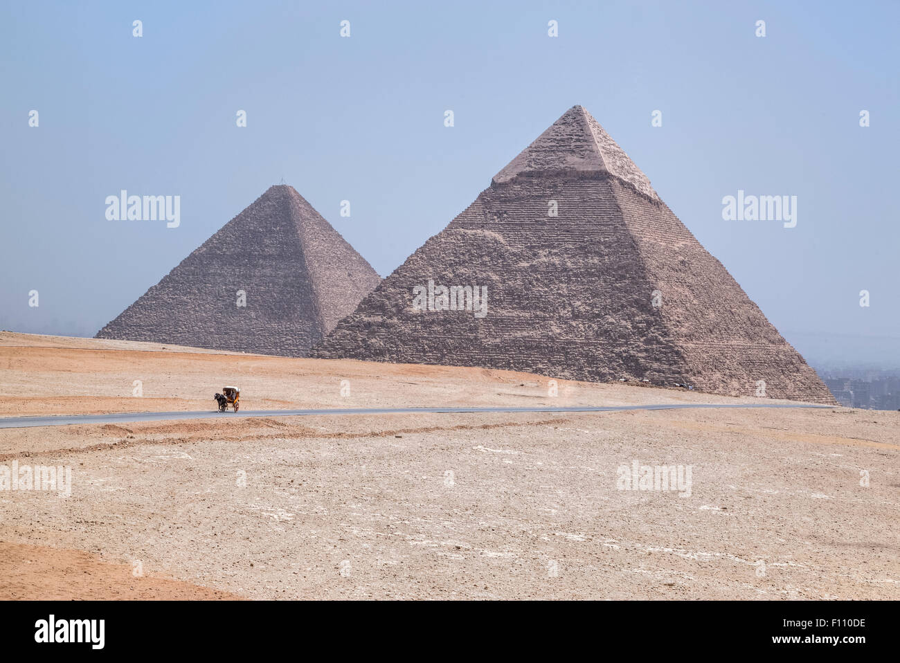 Großen Pyramiden von Giza, Gizeh, Kairo, Ägypten, Afrika Stockfoto