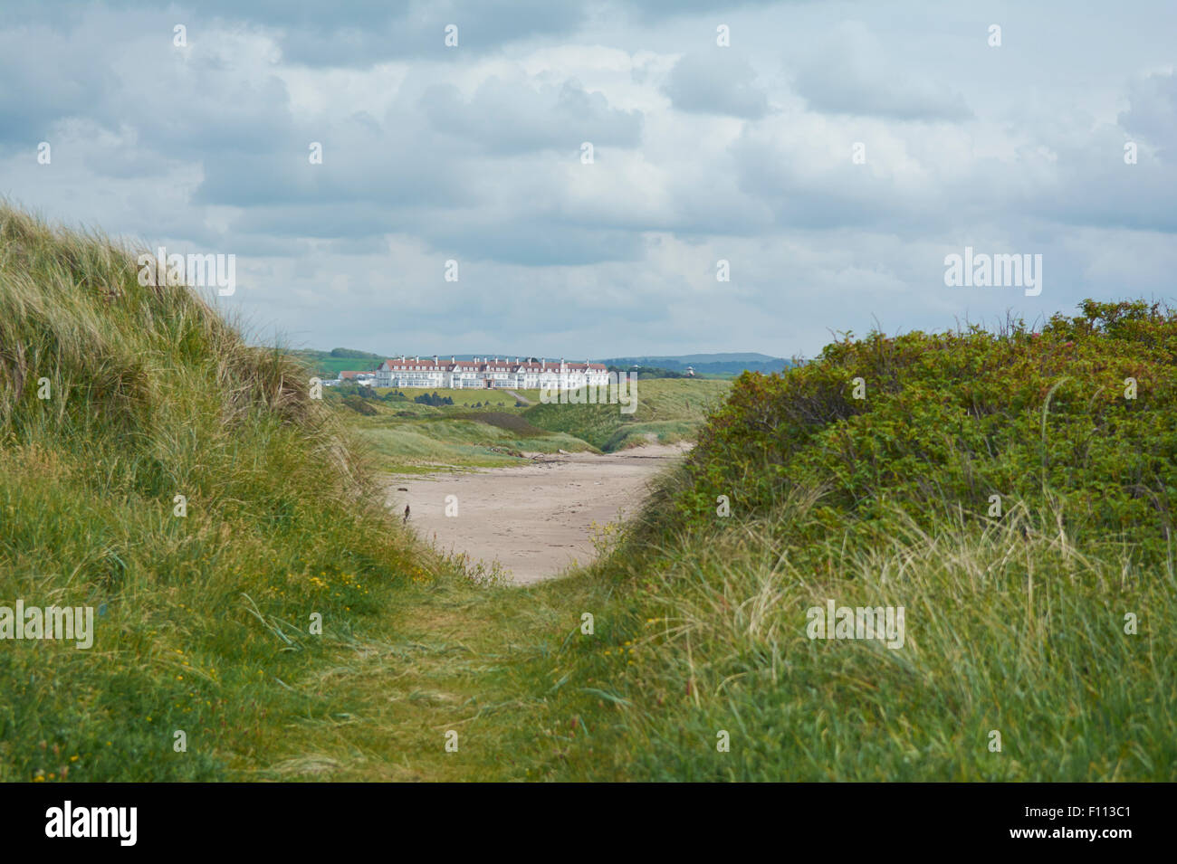 Trump Turnberry Hotel Resort aus über den Strand - Turnberry, Ayrshire, Schottland Stockfoto